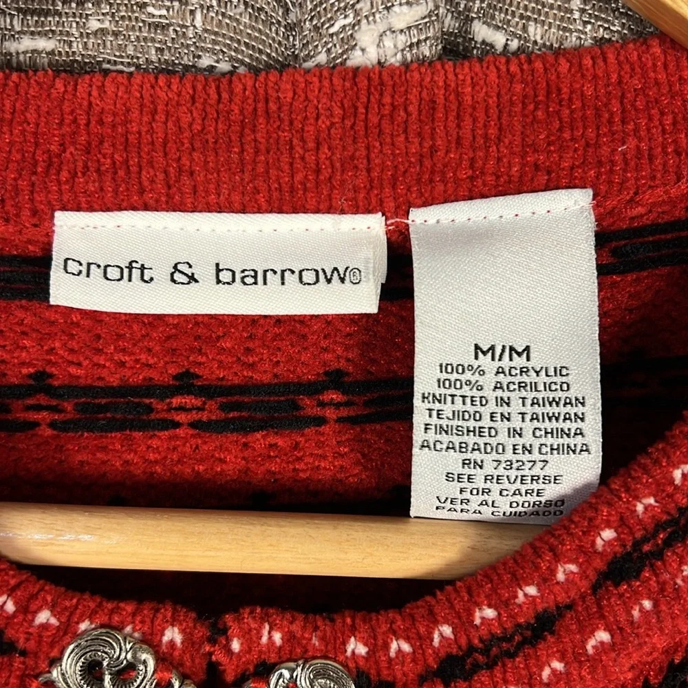 Croft & Barrow Women Medium Red Snowflake Metal Clasp Cardigan Holiday Fair Isle
